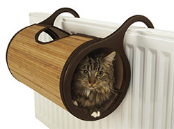 Jolly Moggy Bamboo Radiator Bed