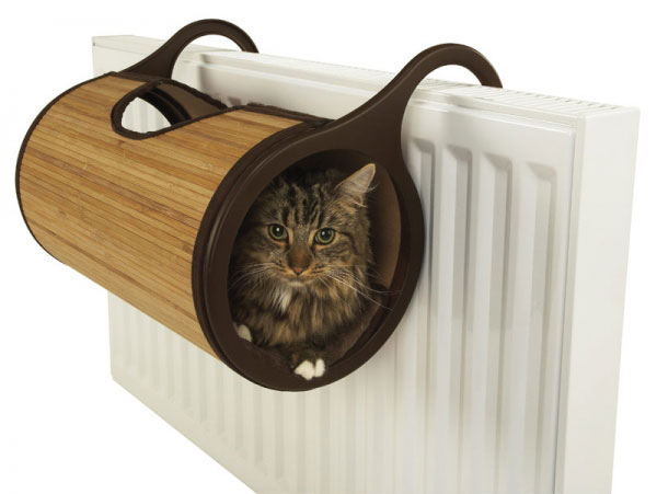 Cats will love curling up in a cosy warm bed