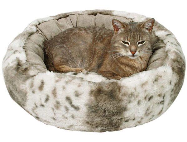 Trixie Plush Donut Cat Bed