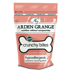 Cheap Arden Grange Crunchy Bites Salmon & Rice 250g